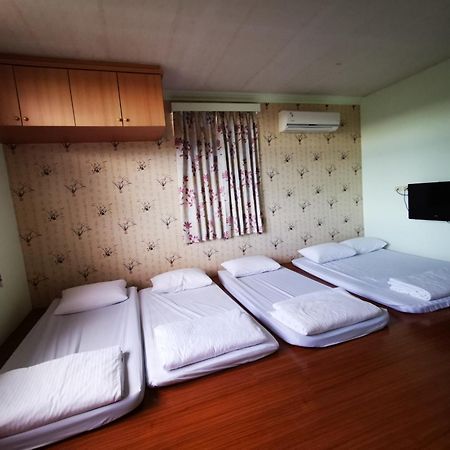 Tai Yu Ju Bao Fang B&B Luye Exteriör bild