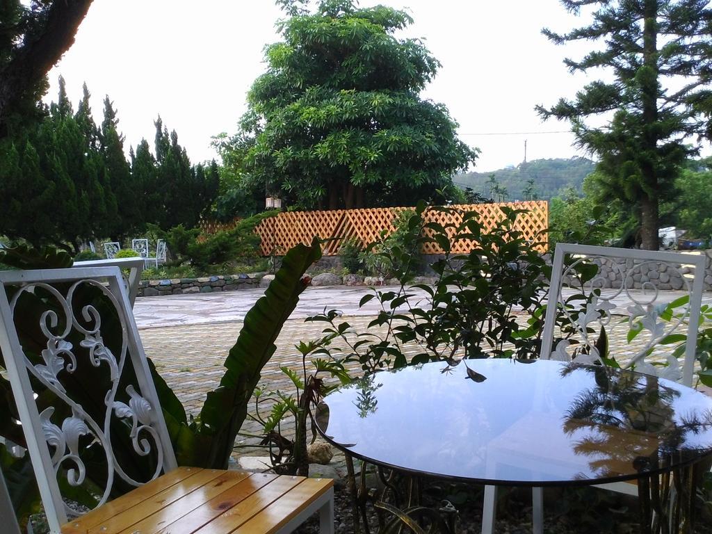 Tai Yu Ju Bao Fang B&B Luye Exteriör bild